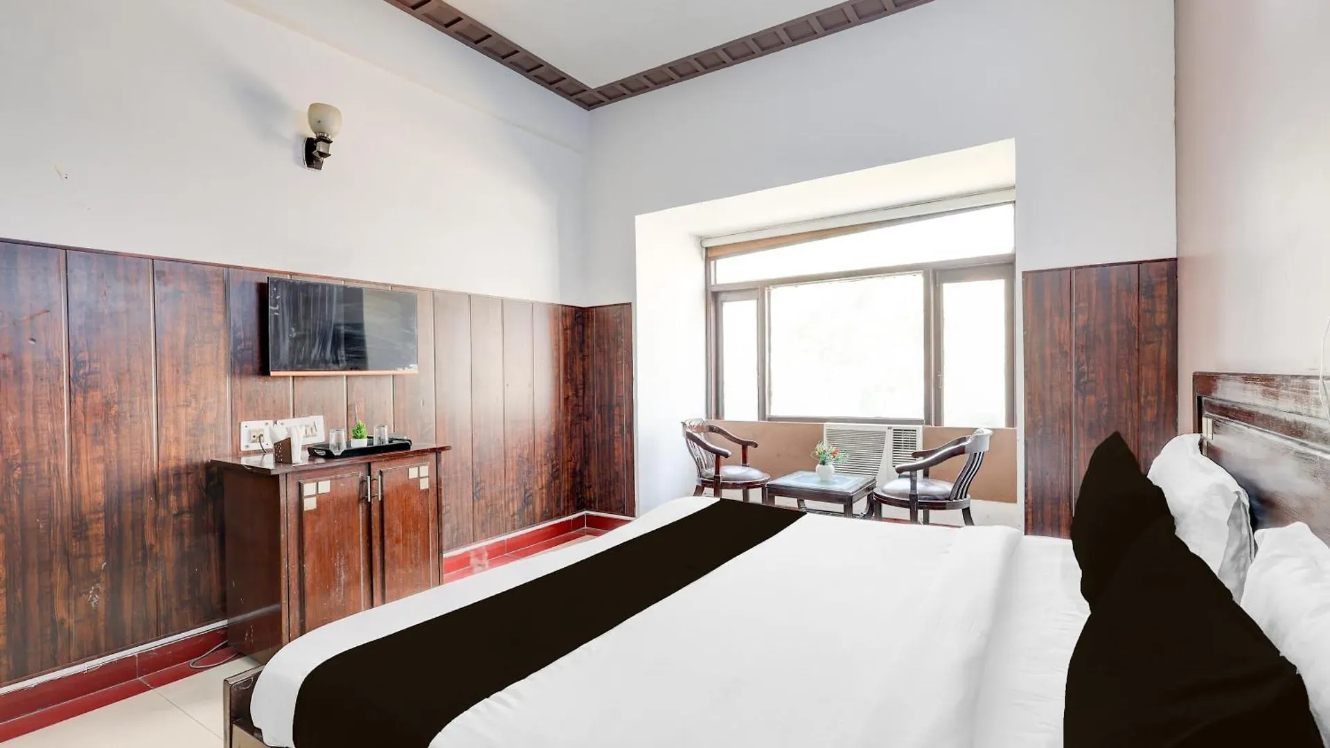 Hotel O Traika Inn Gurgaon